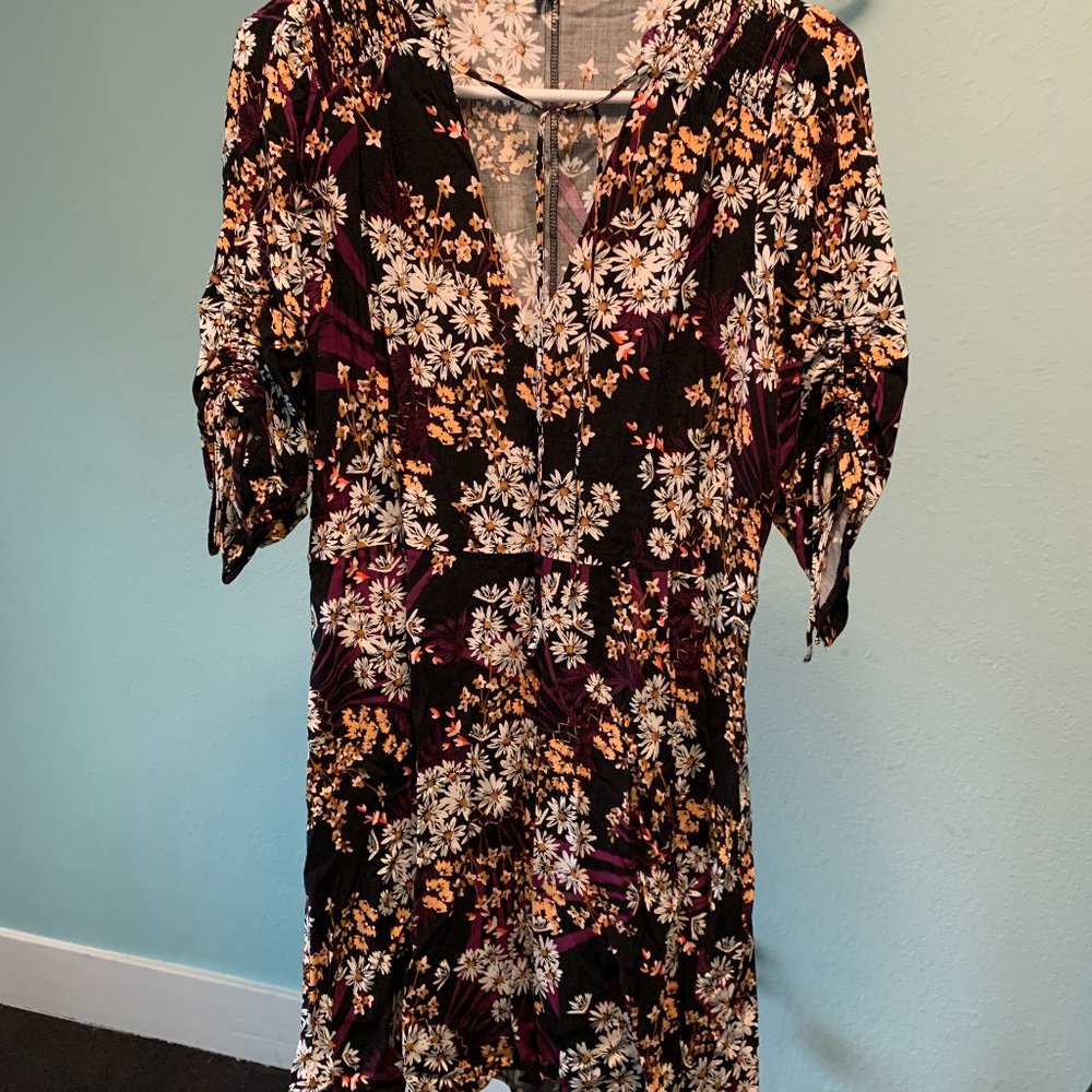 Express 3/4 Sleeve Tied Neck Dress Floral